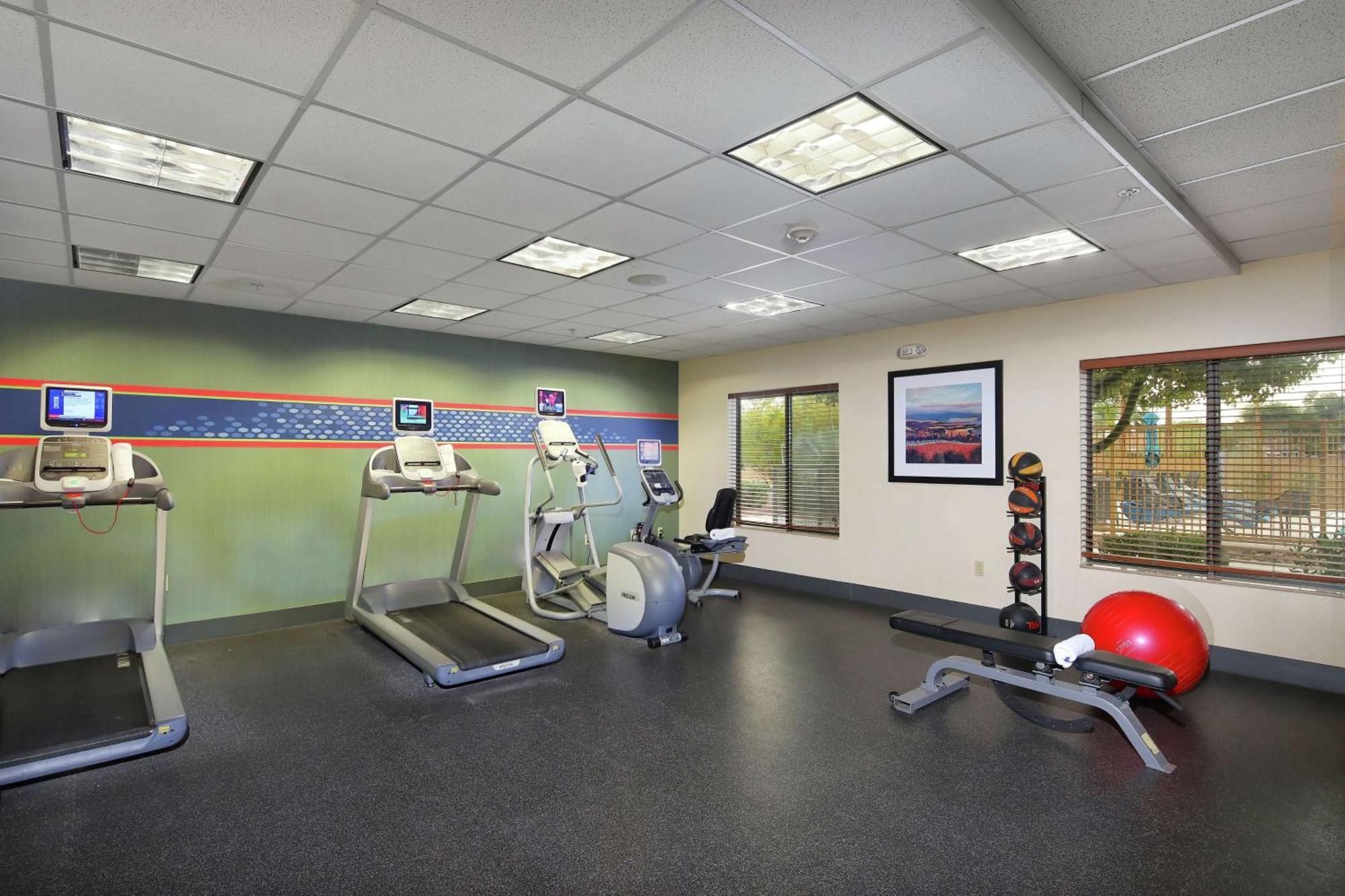 Hampton Inn & Suites Tucson East מראה חיצוני תמונה